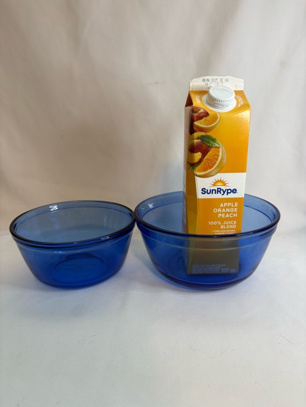 2-Anchor Ovenware, cobalt, blue mixing bowls
